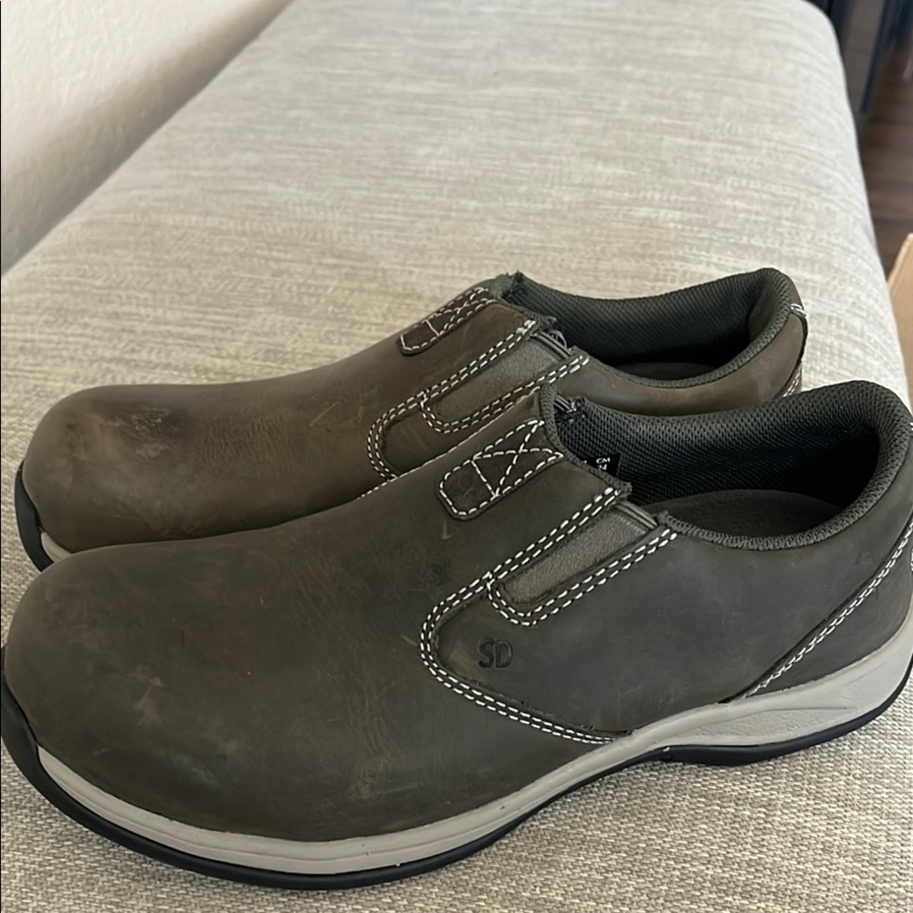 Red Wing Gray Sneakers with Durable Sole